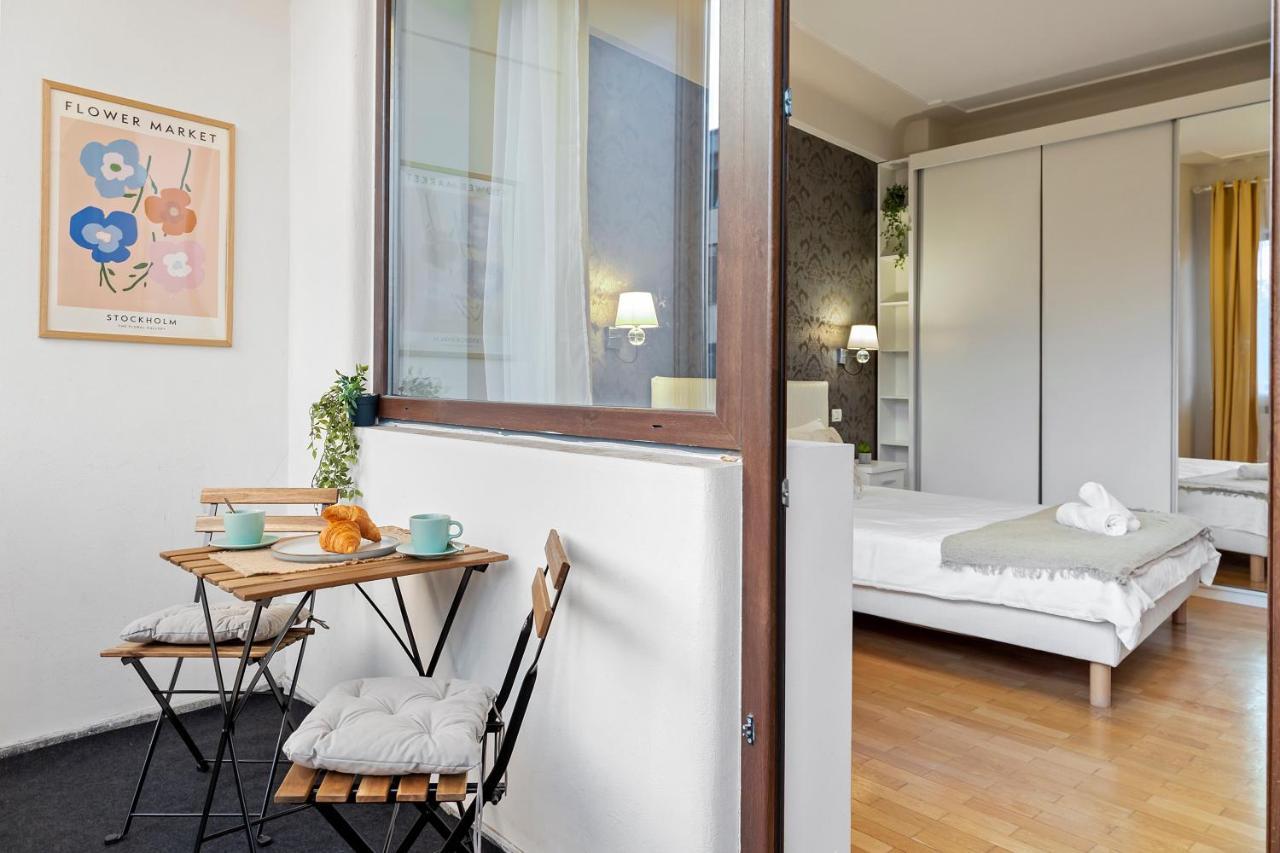 City Heart Retreat Elegant Apartment 부쿠레슈티 외부 사진