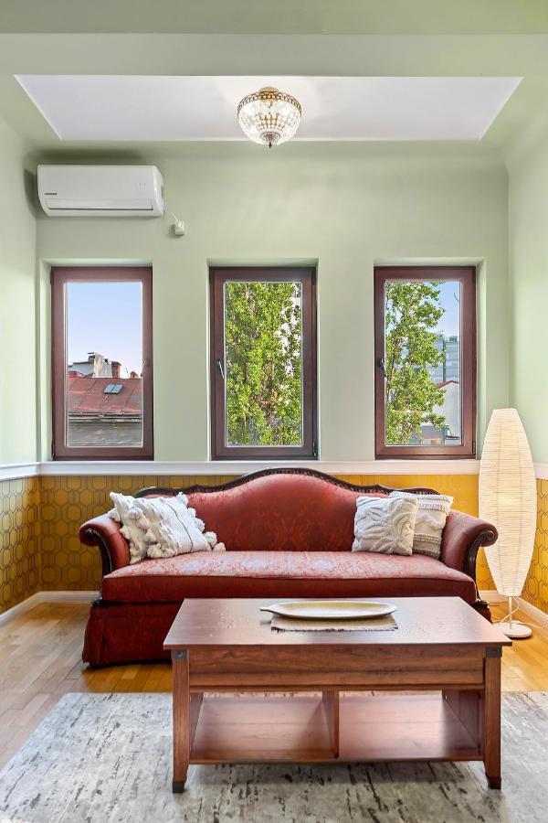 City Heart Retreat Elegant Apartment 부쿠레슈티 외부 사진