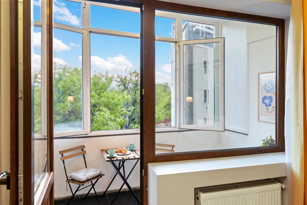 City Heart Retreat Elegant Apartment 부쿠레슈티 외부 사진
