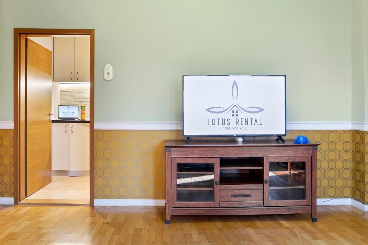 City Heart Retreat Elegant Apartment 부쿠레슈티 외부 사진